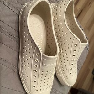 Native Jefferson Bloom